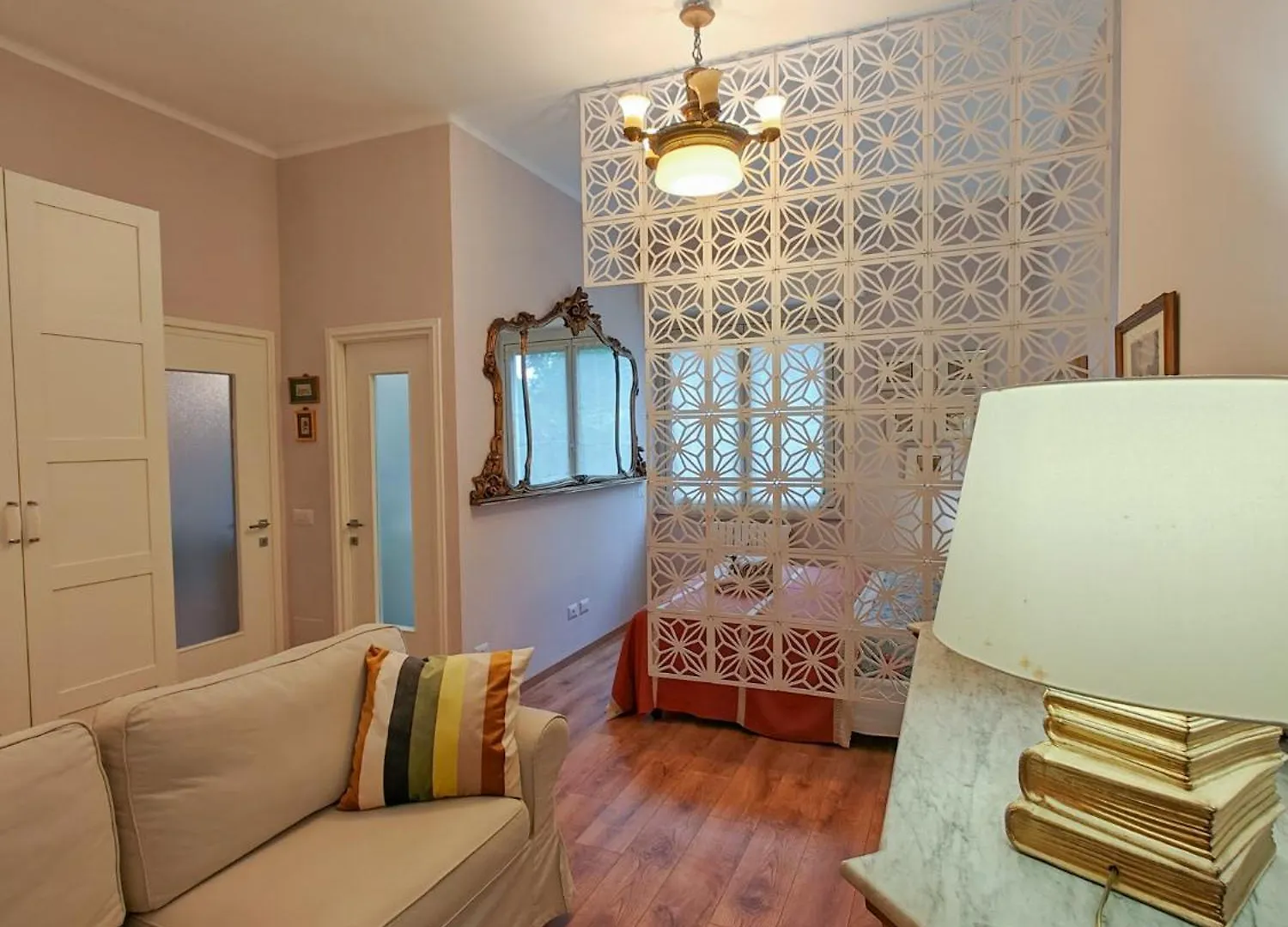 Apartment Incantevole Ed Elegante Appartamento A Niguarda! Milan Italy